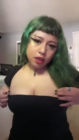 500daysofsunburns leaked video, frame 2