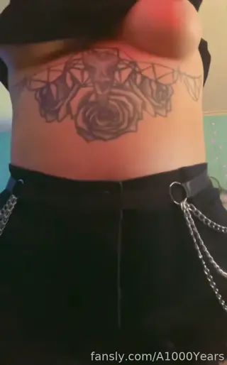 a1000yearstv leaked video, frame 2