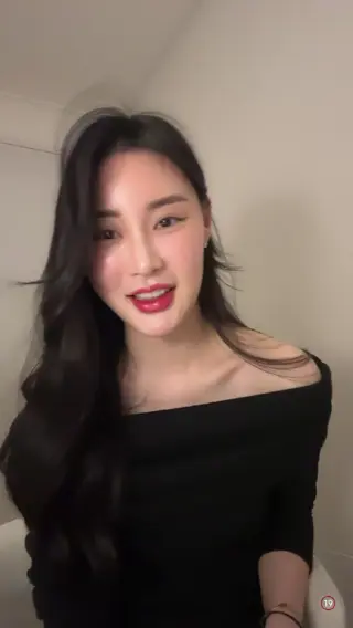 adore_youuun leaked video, frame 4