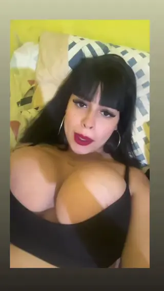 aguss_abril90 leaked video, frame 3