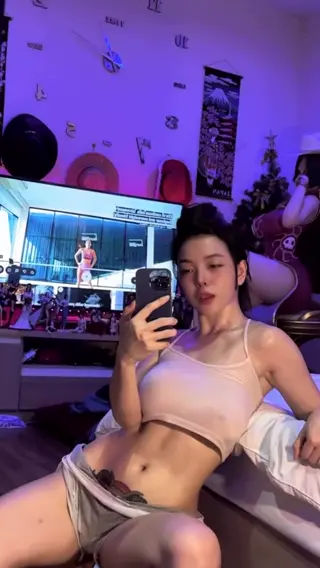 aine_boahancock leaked video, frame 2