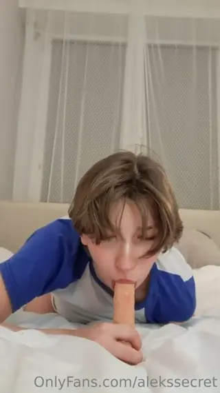 alekssecret leaked video, frame 5