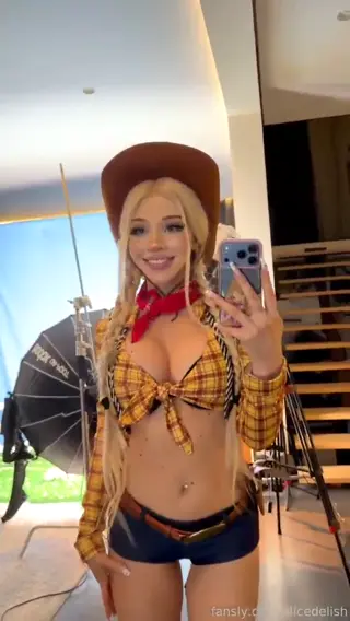 alicedelish leaked video, frame 1