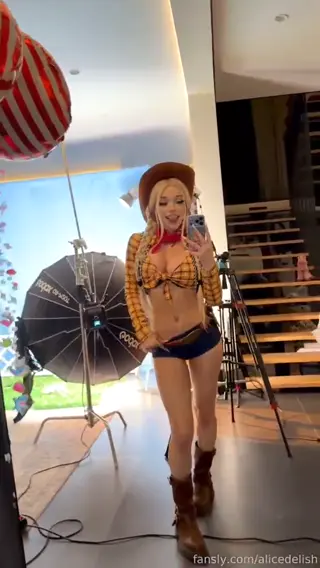 alicedelish leaked video, frame 4