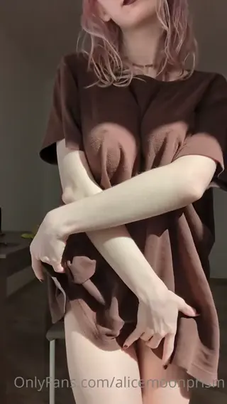 alicemoonvip leaked video, frame 5