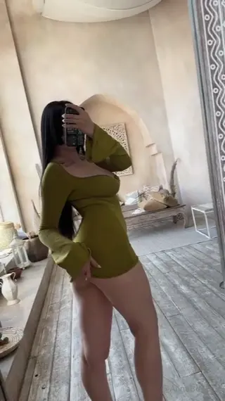 alina_becker leaked video, frame 3