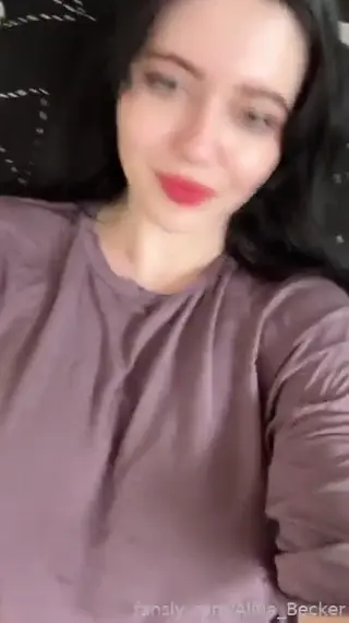 alina_becker leaked video, frame 5