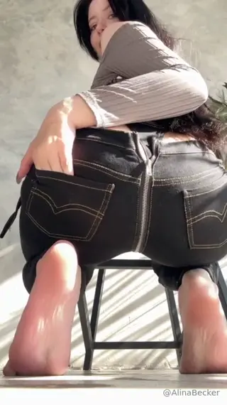 alina_becker leaked video, frame 6
