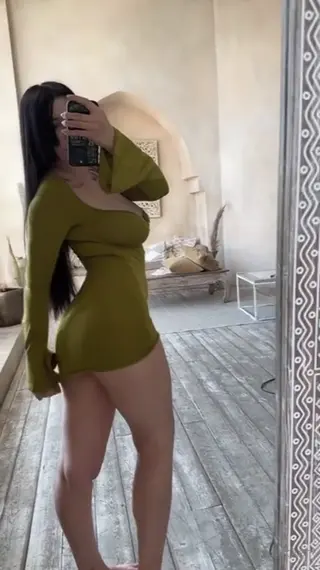 alina_becker leaked video, frame 5