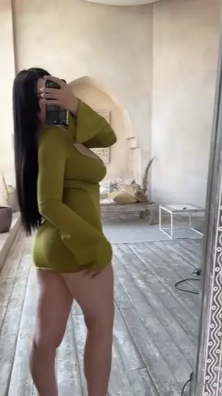 alina_becker leaked video, frame 6