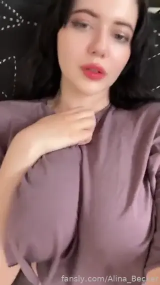 alina_becker leaked video, frame 4