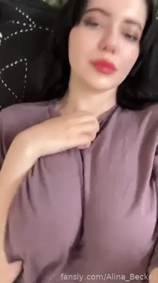 alina_becker leaked video, frame 5