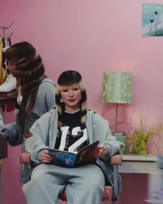 alysaxliu leaked video, frame 3