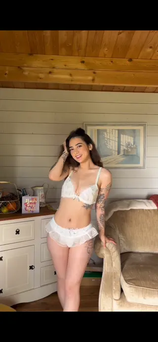 alyskaplays leaked video, frame 5