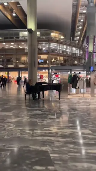 amalieolufsen leaked video, frame 2