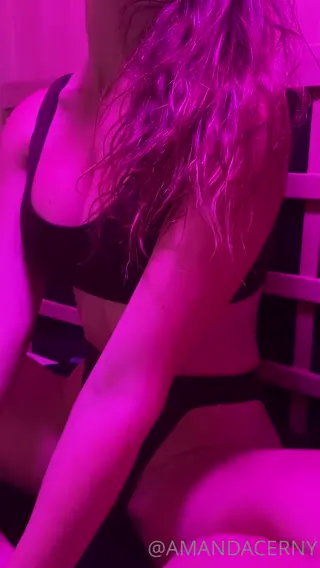 amanda_cerny leaked video, frame 1