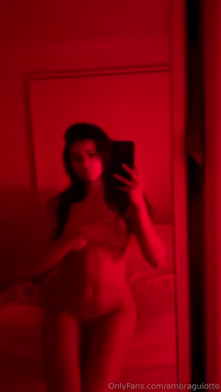 ambraguiotto leaked video, frame 4