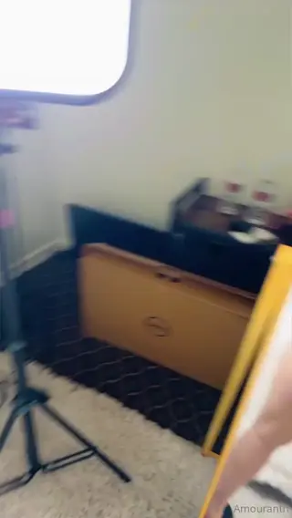 amouranth leaked video, frame 5