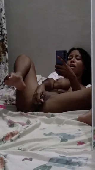 amyxbunny leaked video, frame 4