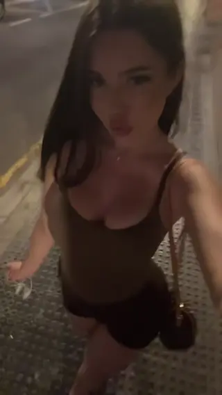 aneylyve leaked video, frame 5