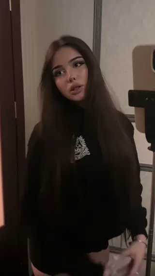 aneylyve leaked video, frame 3
