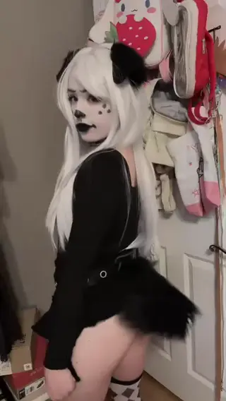 angel..puppyy leaked video, frame 3