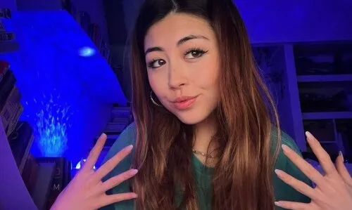 angeliclofiasmr profile picture