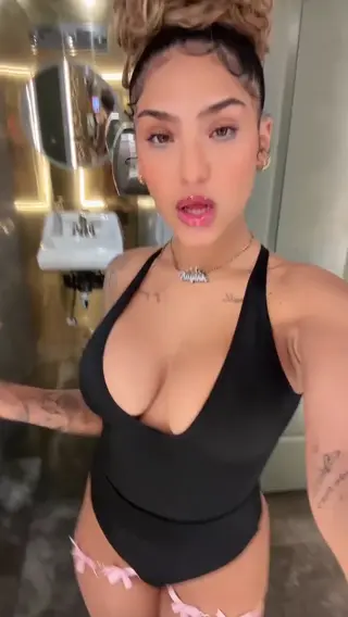 _aniyahalbino leaked video, frame 2