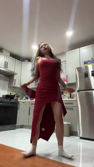 anniezheng.x leaked video, frame 3