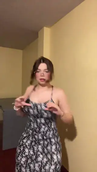 ari_niki19 leaked video, frame 2