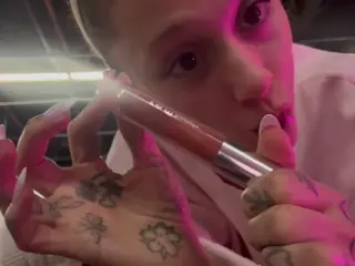 arianagrande leaked video, frame 6