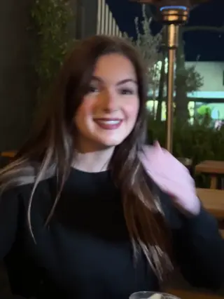 ariel_winter leaked video, frame 2