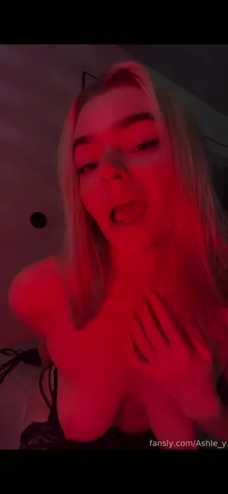ashley leaked video, frame 5