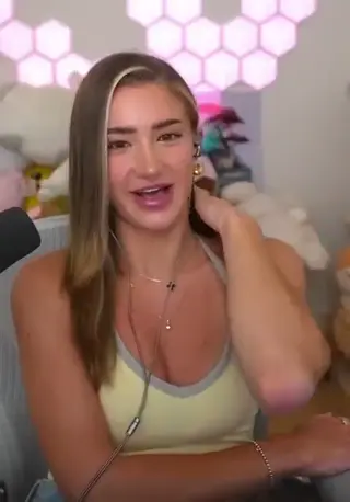 astabush leaked video, frame 6