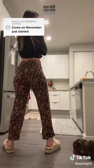 astr0girll... leaked video, frame 6