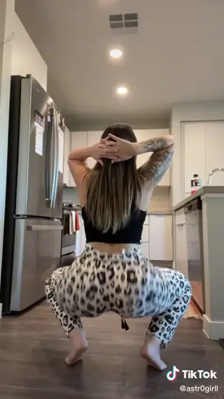 astr0girll... leaked video, frame 4