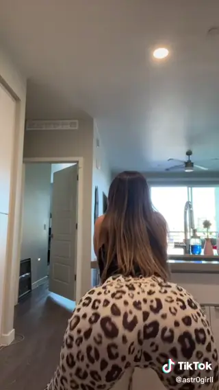 astr0girll... leaked video, frame 3