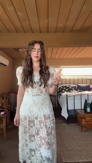 aviacolette leaked video, frame 2