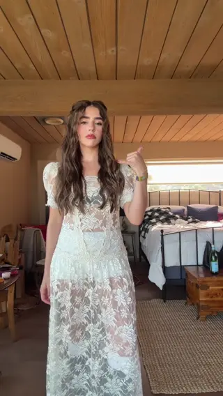 aviacolette leaked video, frame 4