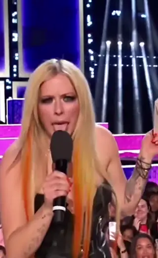 avrillavigne leaked video preview