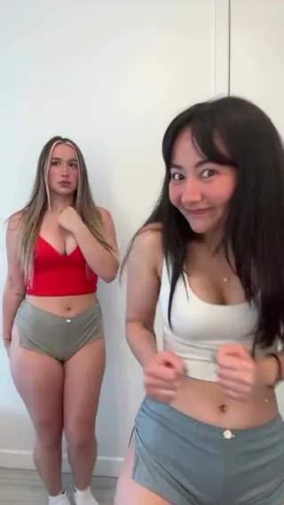 azra_lifts leaked video, frame 6