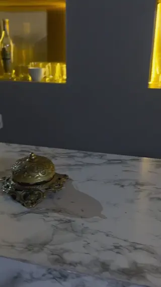 b_grizzly_model leaked video, frame 2