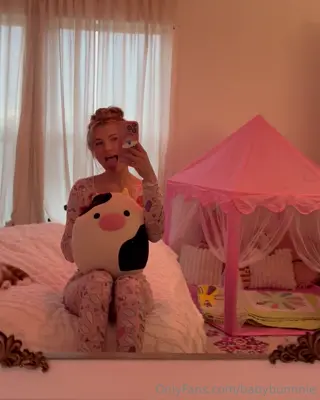 babybunnniefree leaked video, frame 6