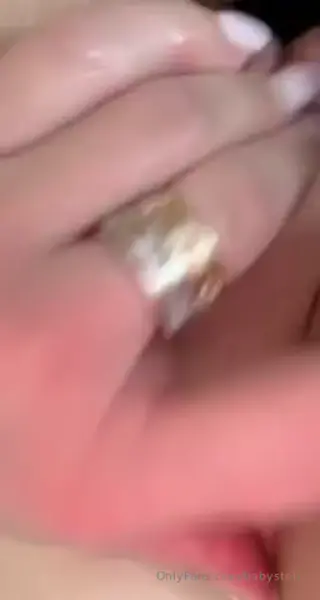 babygmag leaked video, frame 3