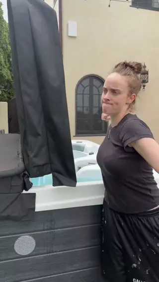 billie_eilish leaked video, frame 2
