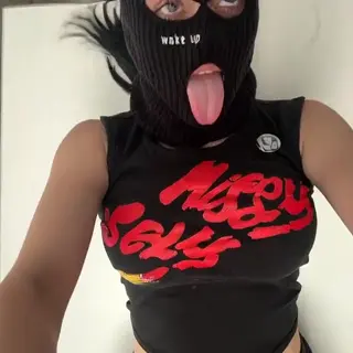 billie_eilish leaked video, frame 2