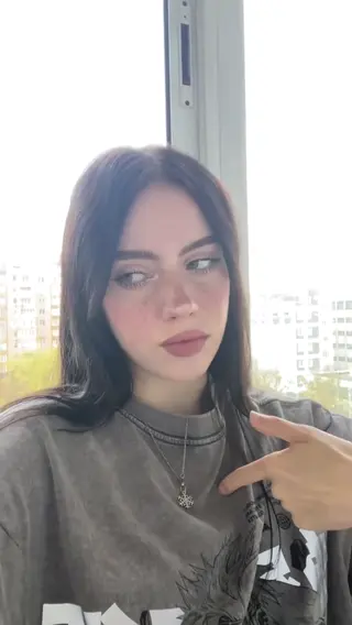 billie_eilish leaked video preview