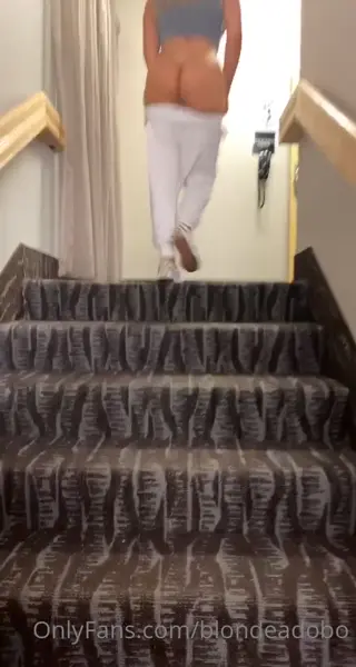 blondeadobo leaked video, frame 6