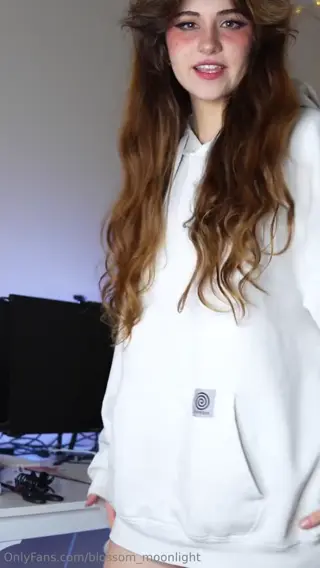 blossom_moonlight leaked video preview