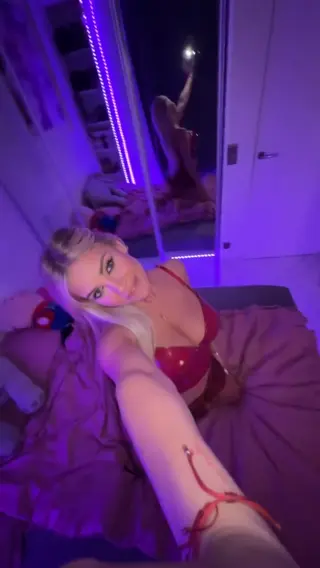 bluchanelle leaked video, frame 4